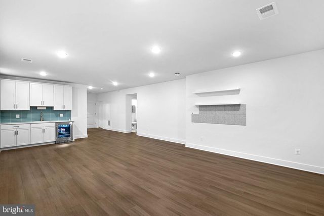 18320 SUGAR SNAP CIR, Leesburg, VA 20176