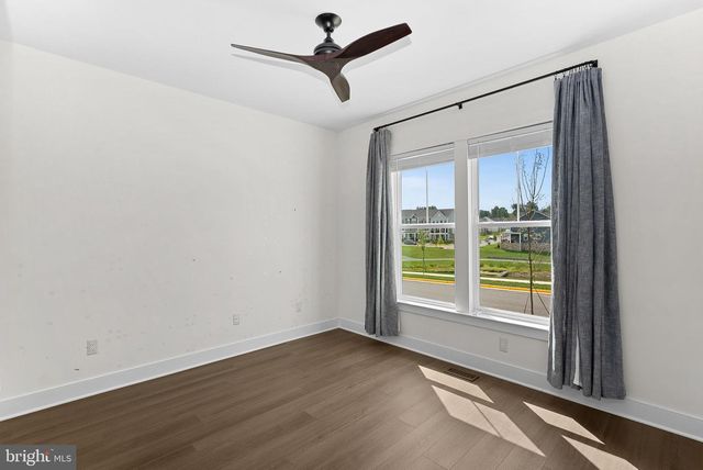 18320 SUGAR SNAP CIR, Leesburg, VA 20176