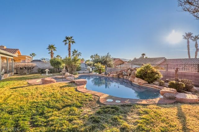 1016 Calico Ridge Drive, Las Vegas, NV 89011