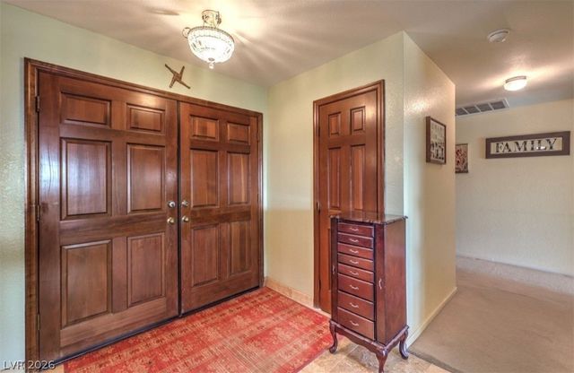 1016 Calico Ridge Drive, Las Vegas, NV 89011