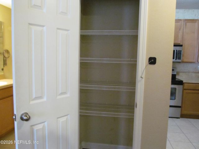 2200 MARSH HAWK Lane 306, Fleming Island, FL 32003