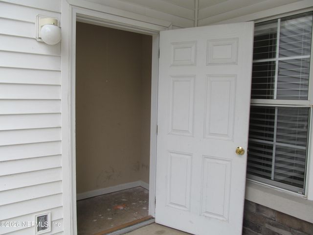 2200 MARSH HAWK Lane 306, Fleming Island, FL 32003