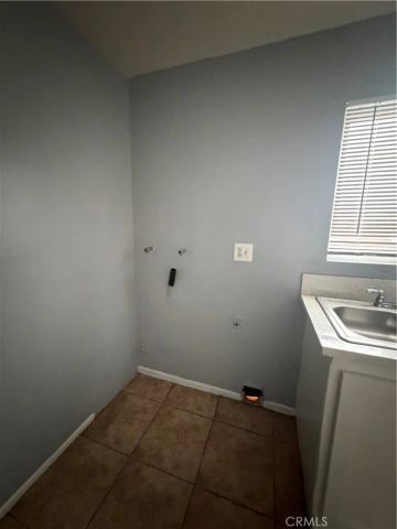 2559 Yorkshire, Pomona, CA 91767