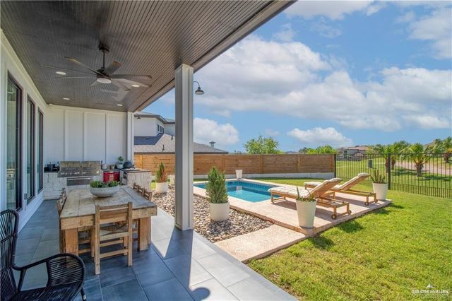 3304 Lago Superior, Edinburg, TX 78542
