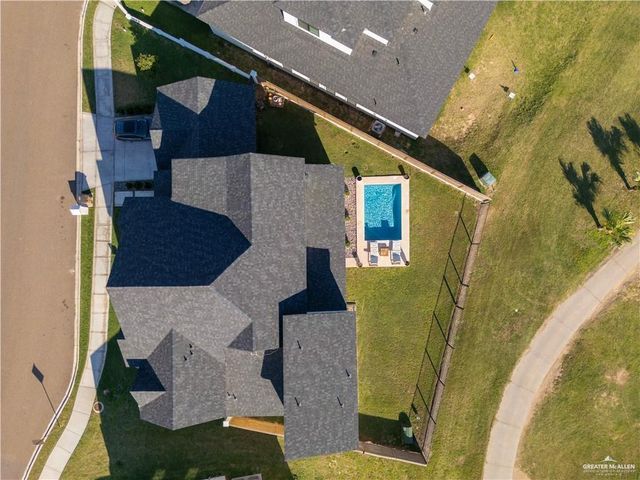 3304 Lago Superior, Edinburg, TX 78542