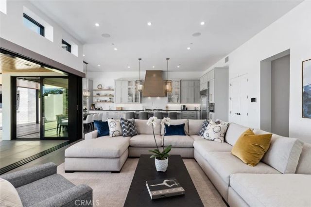 33801 Killarney Lane, San Juan Capistrano, CA 92675