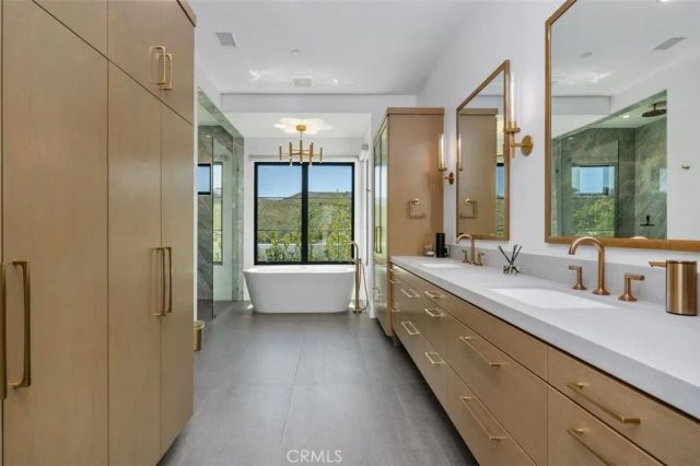 33801 Killarney Lane, San Juan Capistrano, CA 92675