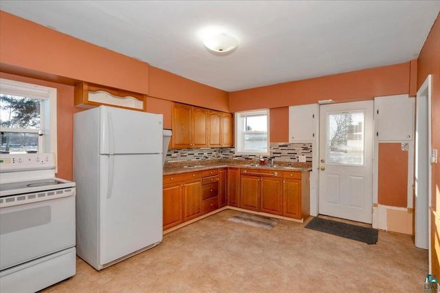 1628 Ohio Ave, Superior, WI 54880