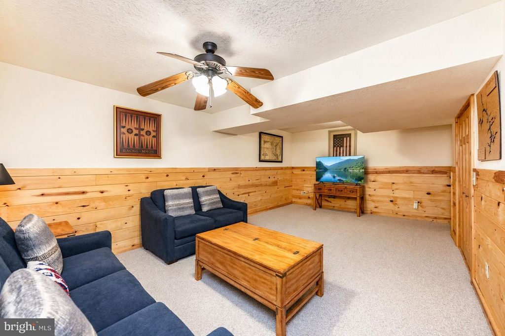 Image 29 of property listing at 55 VILLAGE DR #5, Oakland, MD 21550