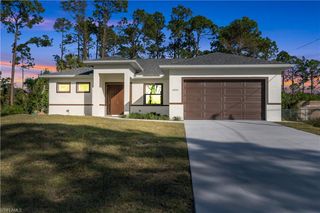 2608 5th ST SW, Lehigh Acres, FL 33976