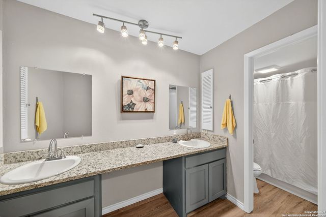 3803 Barrington St Apt 15D, San Antonio, TX 78217