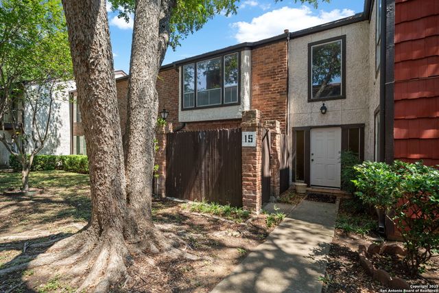 3803 Barrington St Apt 15D, San Antonio, TX 78217
