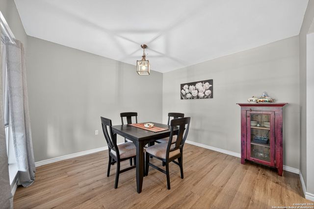 3803 Barrington St Apt 15D, San Antonio, TX 78217