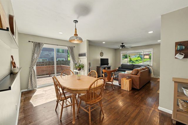 1507 Stapler Ave, Salina, KS 67401