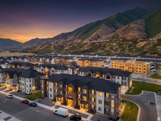 4835 S ALDER DR #D202, Mapleton, UT 84664