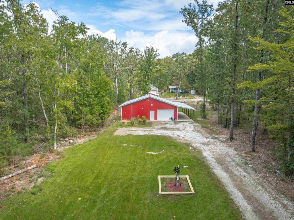 132 Pembroke Lane, Chapin, SC 29036