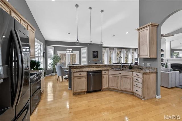 146 Silverstone Circle, Byrnes Mill, MO 63051