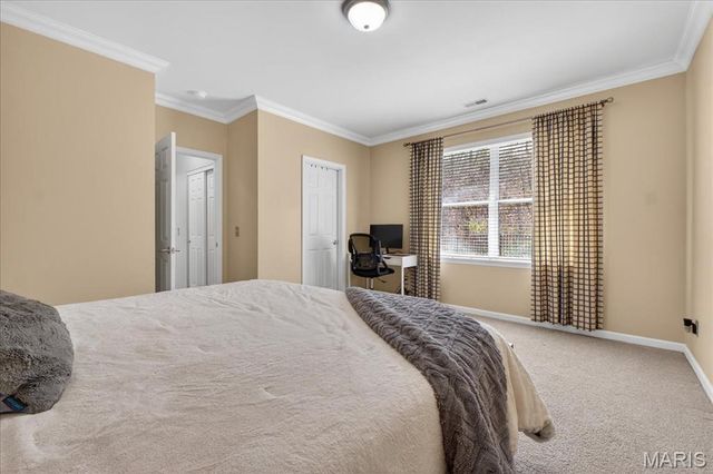 146 Silverstone Circle, Byrnes Mill, MO 63051