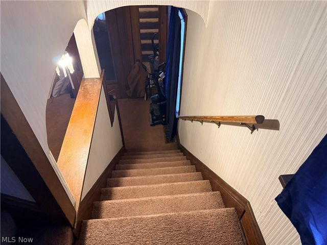 980 Brunswick Road, Cleveland Heights, OH 44112