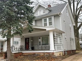 980 Brunswick Road, Cleveland Heights, OH 44112