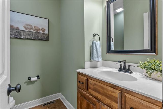 12053 S Sunray Drive, Olathe, KS 66061