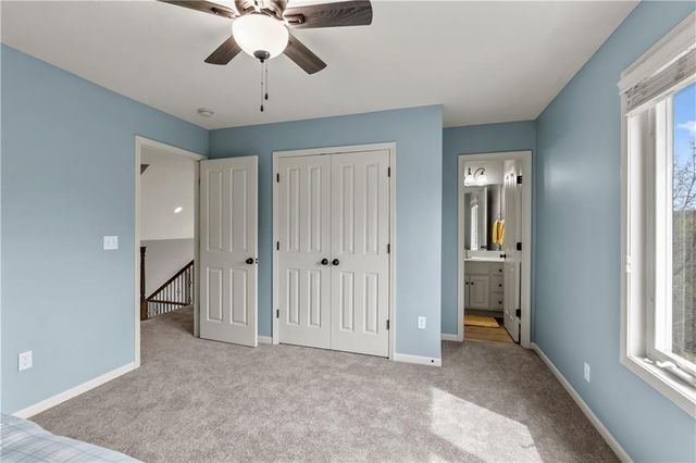 12053 S Sunray Drive, Olathe, KS 66061