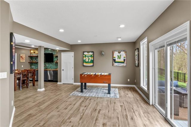12053 S Sunray Drive, Olathe, KS 66061