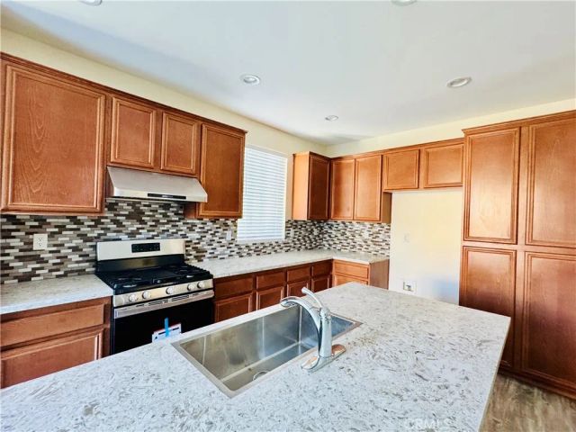 9329 Sable Ridge Avenue, Hesperia, CA 92345