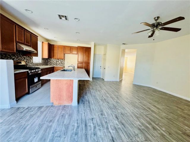 9329 Sable Ridge Avenue, Hesperia, CA 92345