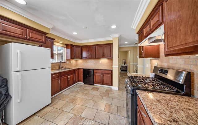 2174 W Lincoln, Banning, CA 92220