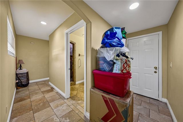 2174 W Lincoln, Banning, CA 92220