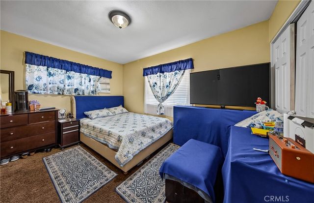 2174 W Lincoln, Banning, CA 92220