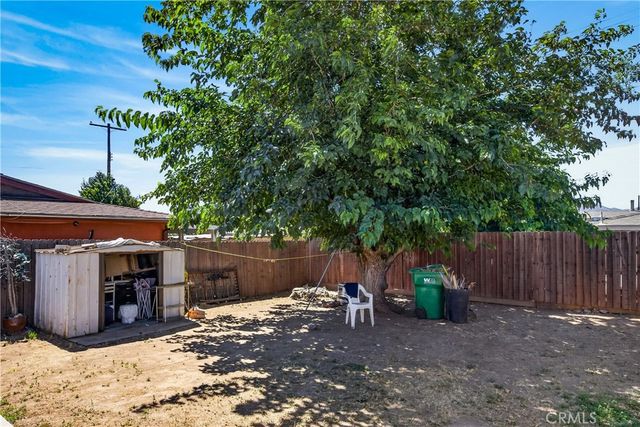 2174 W Lincoln, Banning, CA 92220