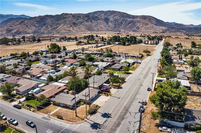 2174 W Lincoln, Banning, CA 92220
