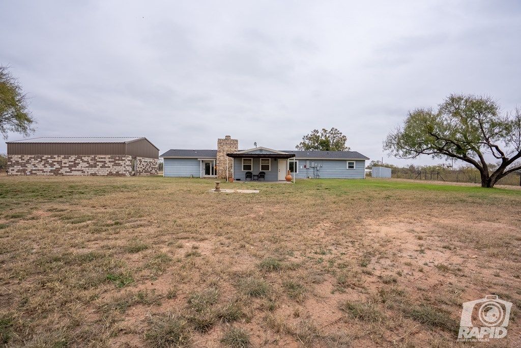 Image 21 of property listing at 6837 Robert Dr, San Angelo, TX 76905