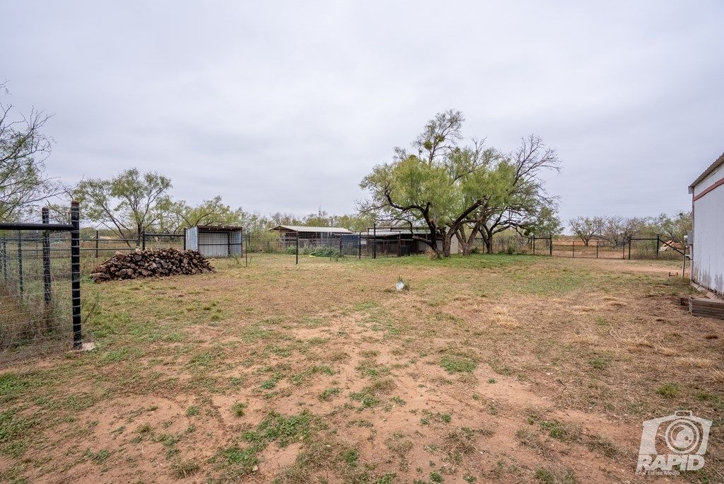 Image 28 of property listing at 6837 Robert Dr, San Angelo, TX 76905
