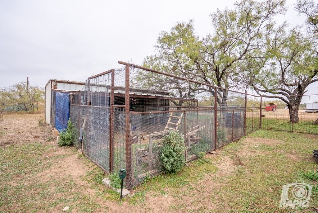 Image 36 of property listing at 6837 Robert Dr, San Angelo, TX 76905