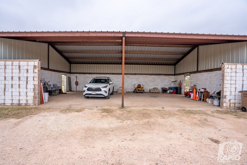 Image 39 of property listing at 6837 Robert Dr, San Angelo, TX 76905