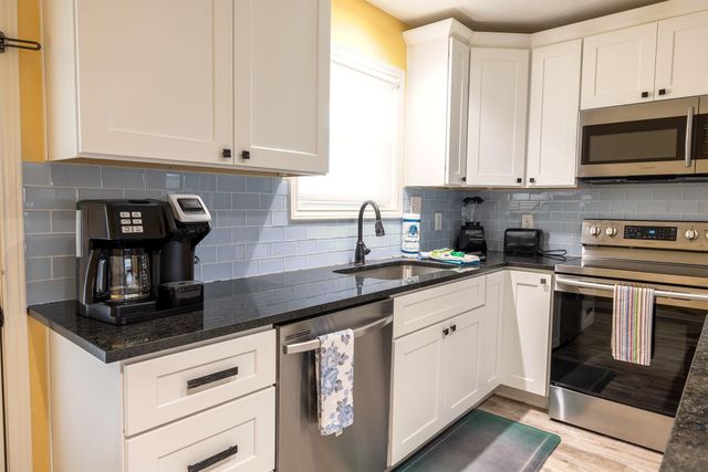 4206 Seabird Drive, Galveston, TX 77554