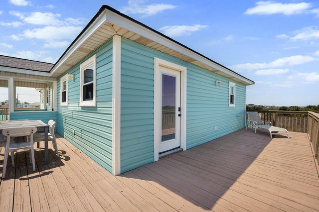 4206 Seabird Drive, Galveston, TX 77554