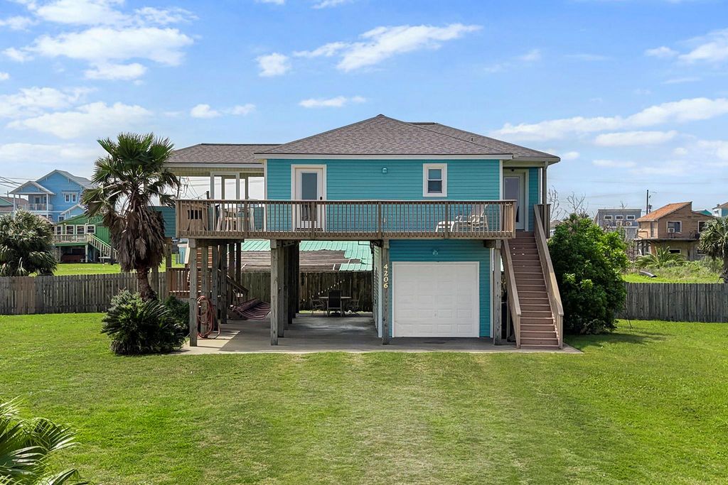 4206 Seabird Drive, Galveston, TX 77554