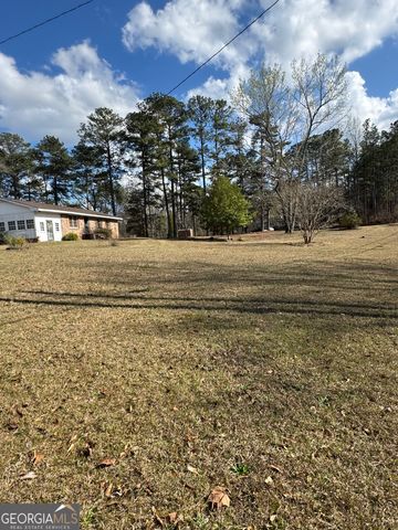 562 Johnstonville Road, Barnesville, GA 30204