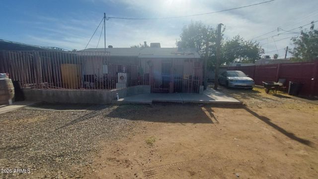 3434 W MONTE VISTA Road, Phoenix, AZ 85009