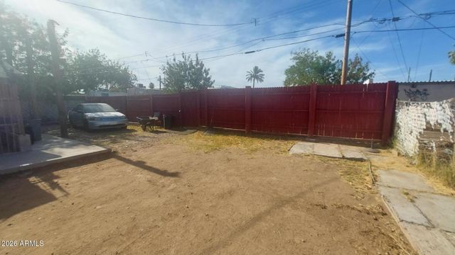 3434 W MONTE VISTA Road, Phoenix, AZ 85009