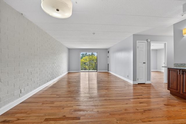 185 Quincy Shore Drive U44, Quincy, MA 02171
