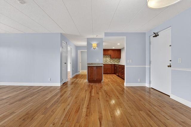 185 Quincy Shore Drive U44, Quincy, MA 02171