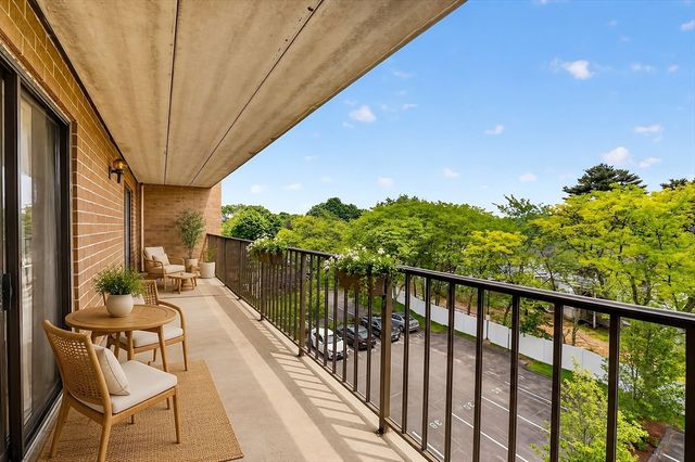 185 Quincy Shore Drive U44, Quincy, MA 02171