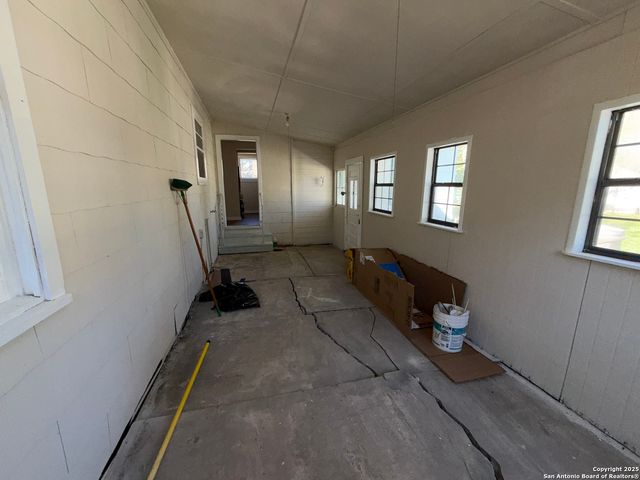 419 Walton, San Antonio, TX 78225