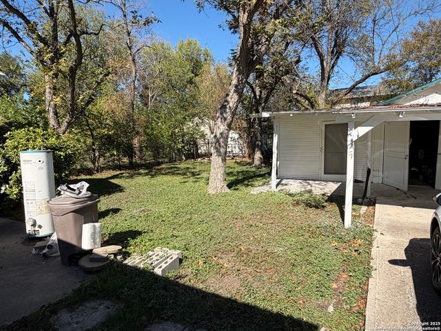 419 Walton, San Antonio, TX 78225