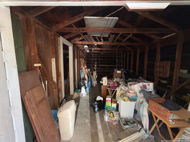 419 Walton, San Antonio, TX 78225